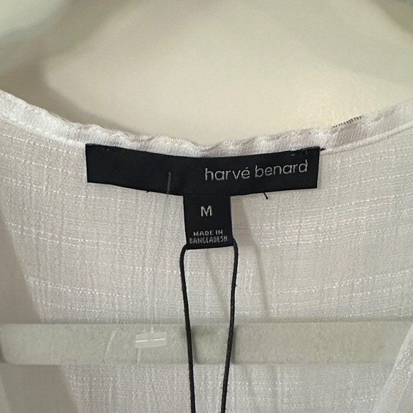 HARVE BENARD | White Blouse with Gold Accents V-neck Balloon Sleeves Smocked - Picture 3 of 13